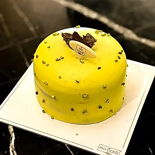 4-6 Kişilik Dubai Çikolatalı Pasta