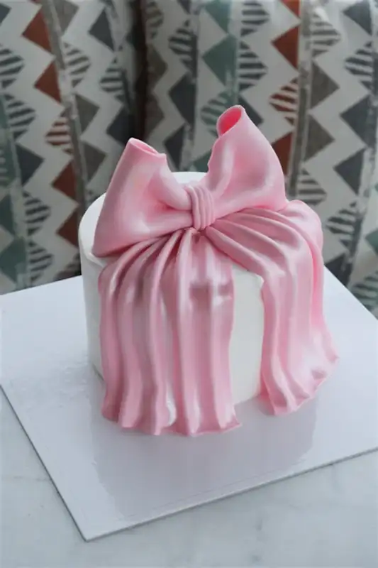 Butik Pembe Kurdele Pasta