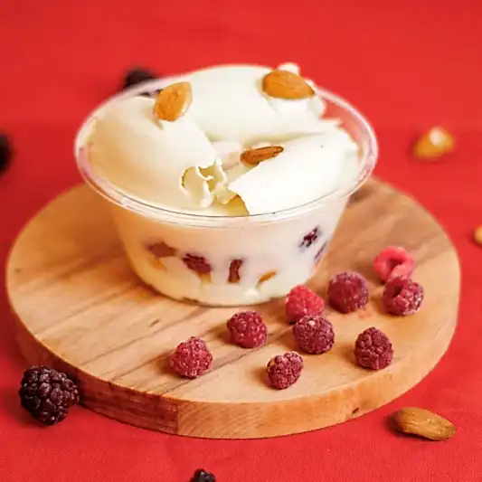 Kase Beyaz Nci Profiterol