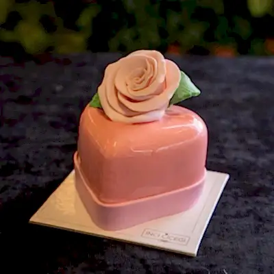 Sevgililer Günü Pastas Kalp